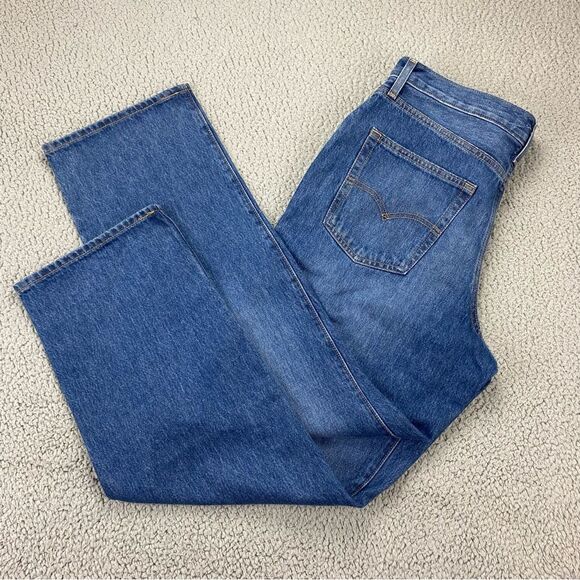 Levi's Women's '94 Baggy Straight Leg Mid-Rise Jeans  NWT  |   Size:  32 x 31 - Picture 8 of 16